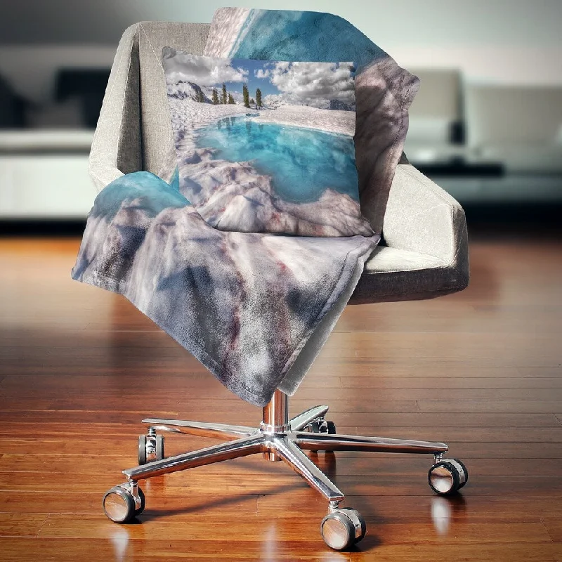 Synthetic fiber blend blankets for a budget - friendly choiceDesignart 'Amazing Blue Melt Lake in Fog' Landscape Fleece Throw Blanket Synthetic fiber blend blankets for a budget - friendly choiceDesignart 'Amazing Blue Melt Lake in Fog' Landscape Fleece Throw Blanket
