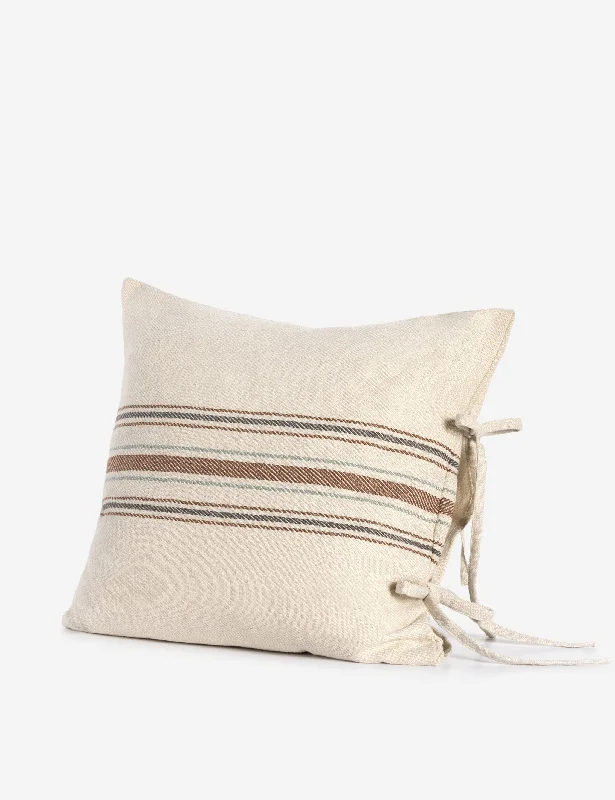 Down Alternative Pillows for Ethical ChoicesPregnancy Pillows for Expectant MothersBeckham Indoor / Outdoor Pillow Down Alternative Pillows for Ethical ChoicesPregnancy Pillows for Expectant MothersBeckham Indoor / Outdoor Pillow