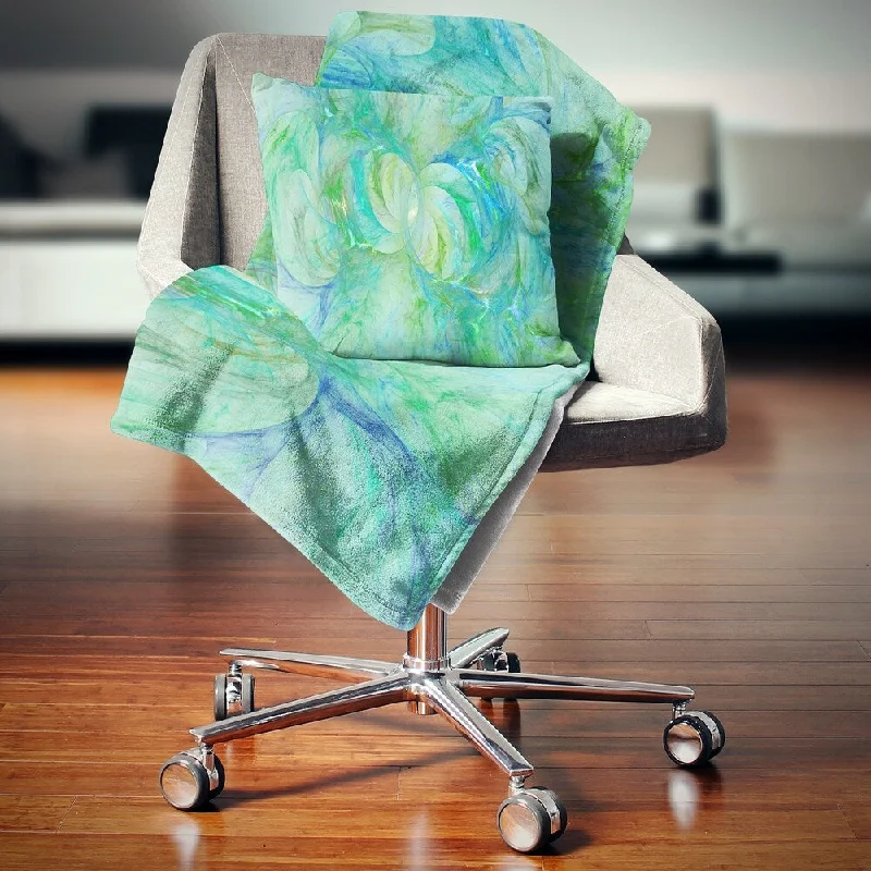 Wool blankets with natural warmth and insulationDesignart 'Snow Fractal Glass Texture' Abstract Throw Blanket Wool blankets with natural warmth and insulationDesignart 'Snow Fractal Glass Texture' Abstract Throw Blanket