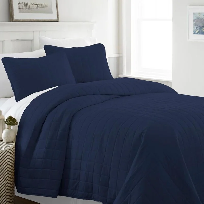 Mohair blankets with a unique sheen and softness3pc King/Cal King Quilted Coverlet Set Softest Square Navy Mohair blankets with a unique sheen and softness3pc King/Cal King Quilted Coverlet Set Softest Square Navy