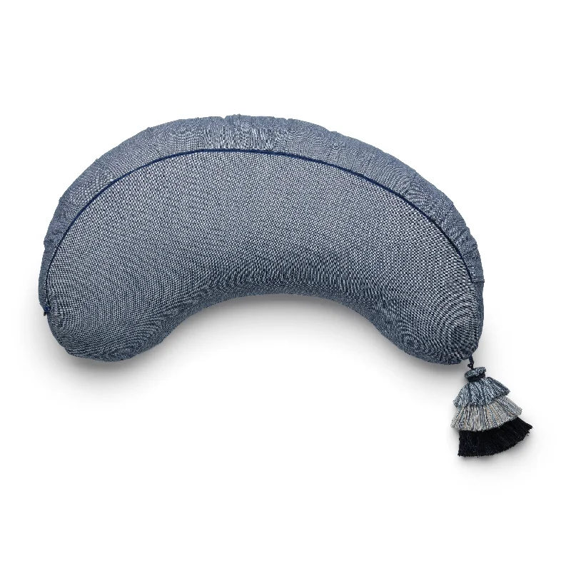 Round Pillows for Boho-Style InteriorsLumbar Support Pillows for Car SeatsNursing Pillow - Indigo Chambray Round Pillows for Boho-Style InteriorsLumbar Support Pillows for Car SeatsNursing Pillow - Indigo Chambray