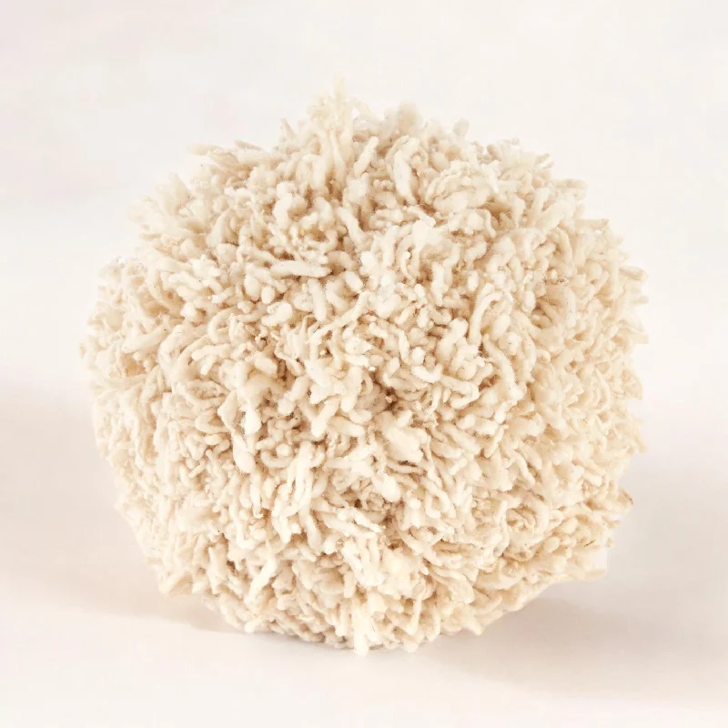 Velvet Pillows for a Touch of EleganceFirm Pillows for Side SleepersMomo Natural Wool Pillow by Casa Edel Velvet Pillows for a Touch of EleganceFirm Pillows for Side SleepersMomo Natural Wool Pillow by Casa Edel