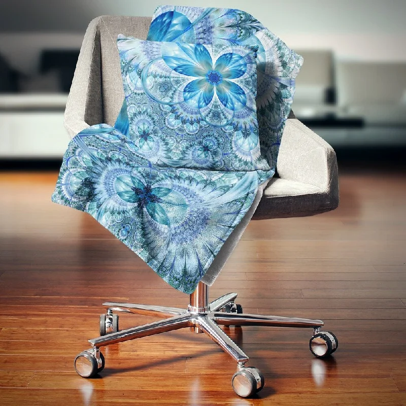 Fleece blankets for a cozy and plush textureDesignart 'Blue Fractal Flower Pattern Design' Floral Throw Blanket Fleece blankets for a cozy and plush textureDesignart 'Blue Fractal Flower Pattern Design' Floral Throw Blanket