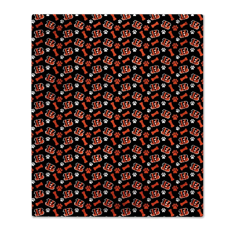 King - size blankets to cover large beds comfortablyNFL Cincinnati Bengals - Bones Repeat Pet Blanket King - size blankets to cover large beds comfortablyNFL Cincinnati Bengals - Bones Repeat Pet Blanket