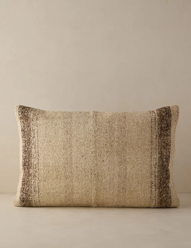 Bolster Pillows for Sofa DecorationLumbar Support Pillows for Car SeatsVintage Lumbar Pillow No. 117, 16" x 24" Bolster Pillows for Sofa DecorationLumbar Support Pillows for Car SeatsVintage Lumbar Pillow No. 117, 16" x 24"