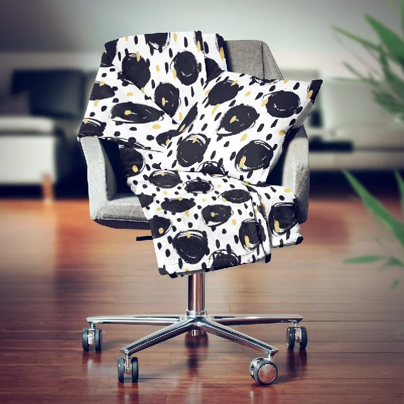 Microfiber blankets that are durable and easy to care forDesignart' Monochrome Geometric Pattern V' Modern Throw Blanket -71x59 Microfiber blankets that are durable and easy to care forDesignart' Monochrome Geometric Pattern V' Modern Throw Blanket -71x59