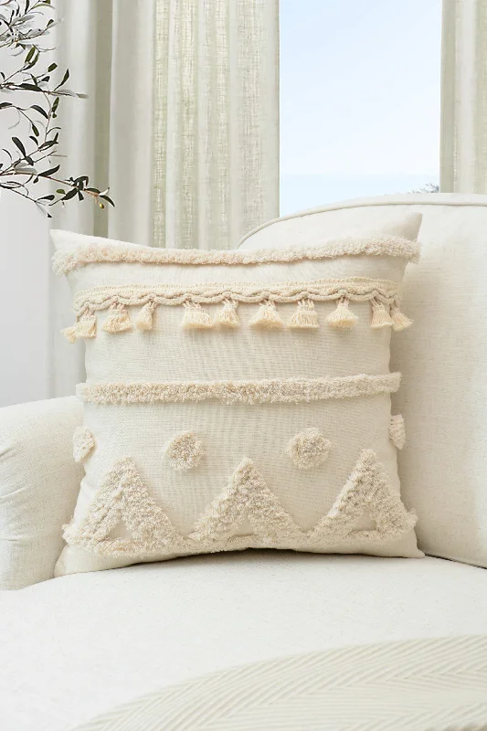 Plush Pillows for a Cozy BedGeometric Natural Tufted Pillow
