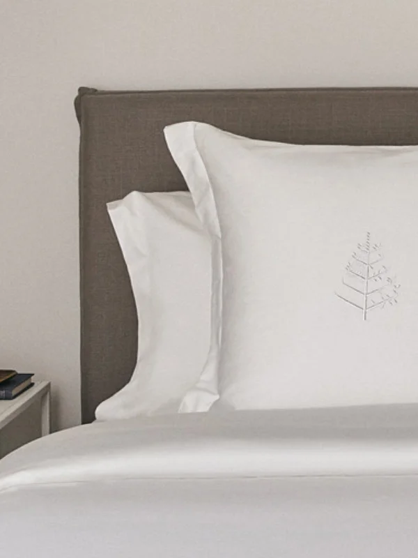 Signature White