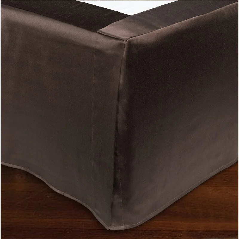 Bed skirts with a child - friendly printJennifer Taylor Brown Fusion Satten Bedskirt Bed skirts with a child - friendly printJennifer Taylor Brown Fusion Satten Bedskirt
