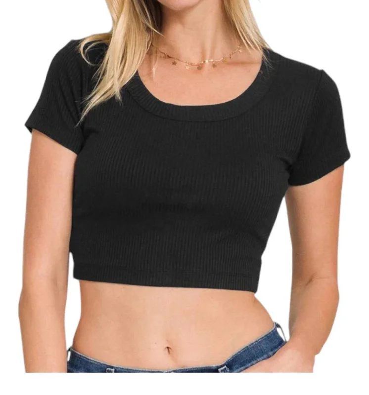 Seamless Ribbed Crop Top In Black