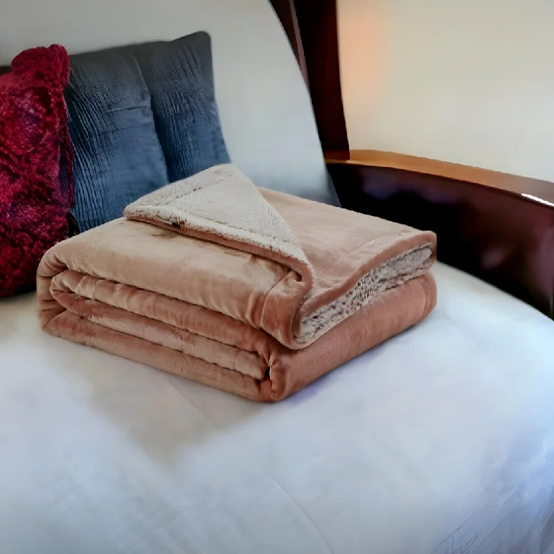 Mohair blankets with a unique sheen and softness80" X 60" Blush Knitted Polyester Plush Throw Blanket
