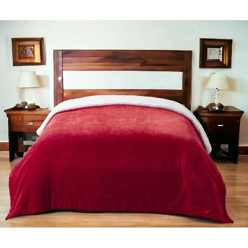 Silk blankets with a smooth and elegant touch80" X 60" Red Knitted Polyester Plush Throw Blanket