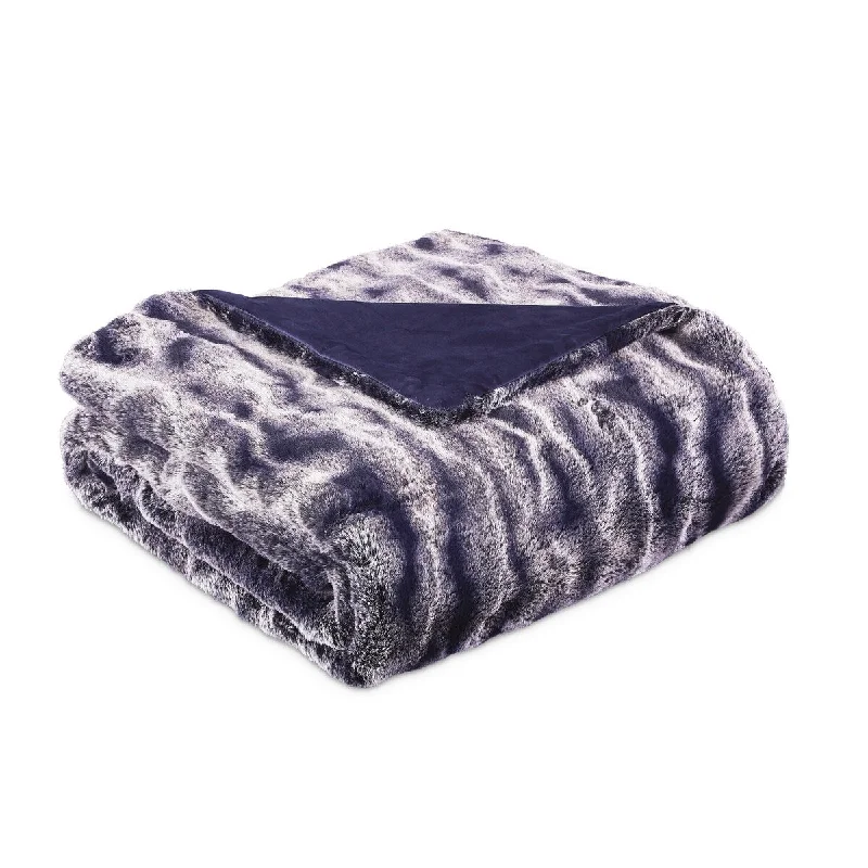 Bamboo fiber blankets with natural antibacterial propertiesAICO Solo Throw