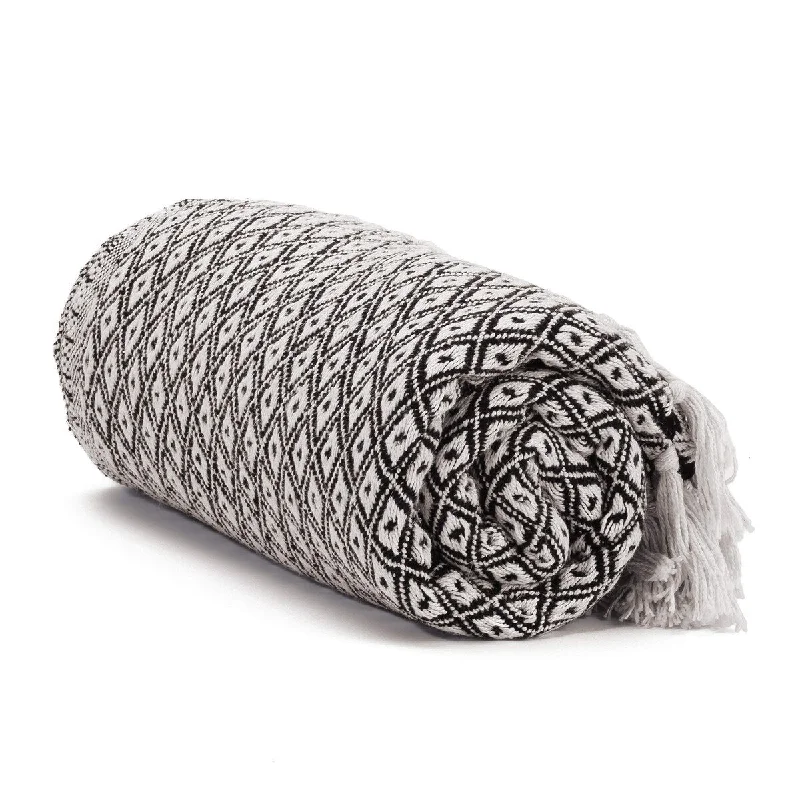 Fleece blankets for a cozy and plush textureAmericanflat 50x60 Throw Blanket, 100% Cotton with Fringe, Purple and White Diamond Fleece blankets for a cozy and plush textureAmericanflat 50x60 Throw Blanket, 100% Cotton with Fringe, Purple and White Diamond
