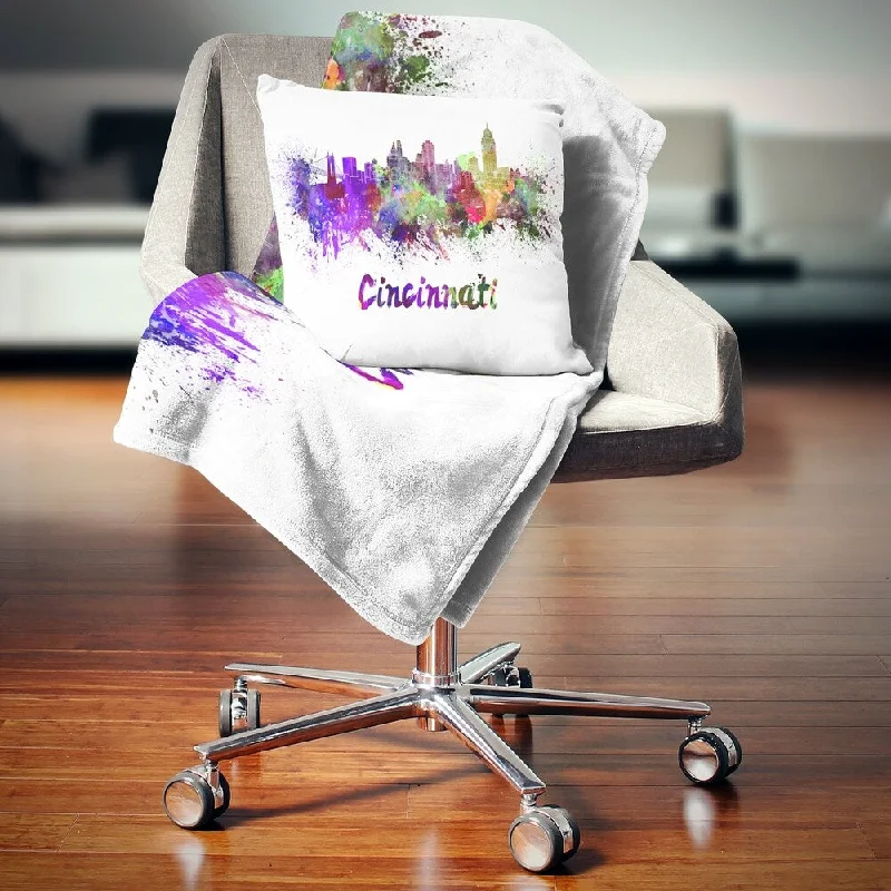Silk blankets with a smooth and elegant touchDesignart 'Cincinnati Skyline' Cityscape Throw Blanket