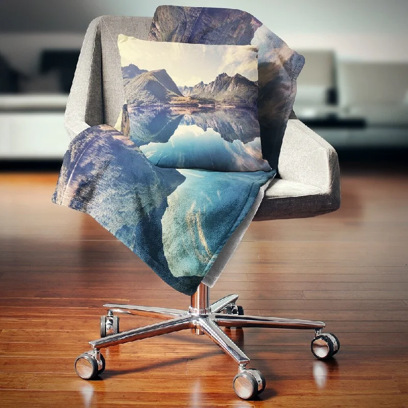 King - size blankets to cover large beds comfortablyDesignart 'Norway Summer Mountains' Landscape Photography Throw Blanket