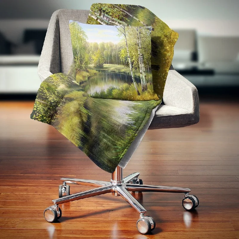 Microfiber blankets that are durable and easy to care forDesignart 'Quiet Autumn River' Landscape Fleece Throw Blanket