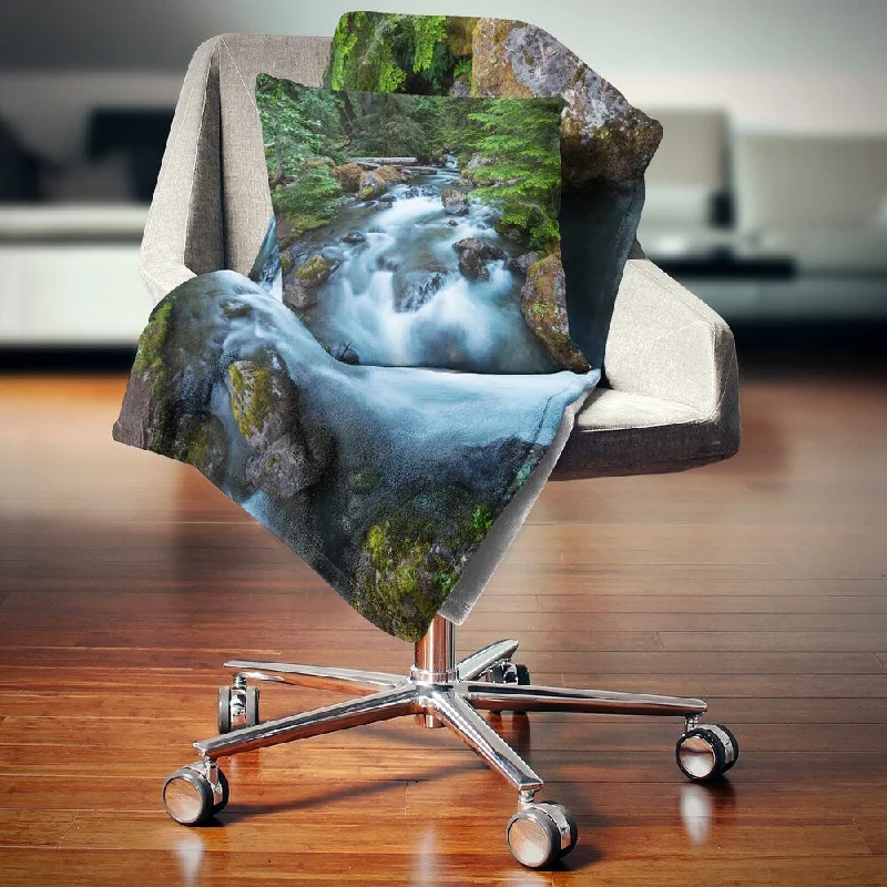 Recycled polyester blankets for an eco - conscious optionDesignart 'Rushing Water in Forest Creek' Landscape Fleece Throw Blanket