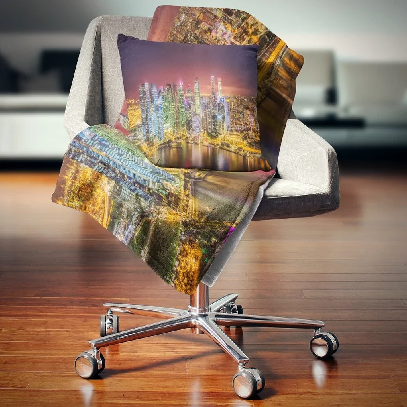 Alpaca wool blankets for a hypoallergenic and warm optionDesignart 'Singapore Skyline View of Marina Bay' Cityscape Throw Blanket