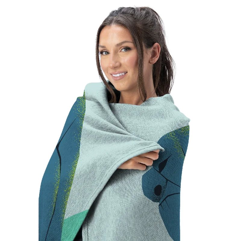Silk blankets with a smooth and elegant touchDisney Frozen Silk Touch Throw Blanket