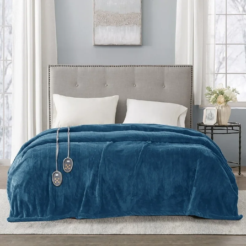 Alpaca wool blankets for a hypoallergenic and warm optionHeated Plush Blanket - Queen Alpaca wool blankets for a hypoallergenic and warm optionHeated Plush Blanket - Queen
