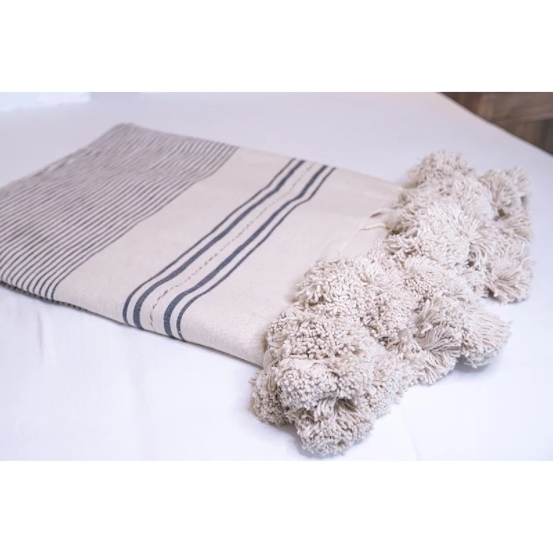 Microfiber blankets that are durable and easy to care forMoroccan Blanket with Pom Pom in Beige and Light Blue Microfiber blankets that are durable and easy to care forMoroccan Blanket with Pom Pom in Beige and Light Blue