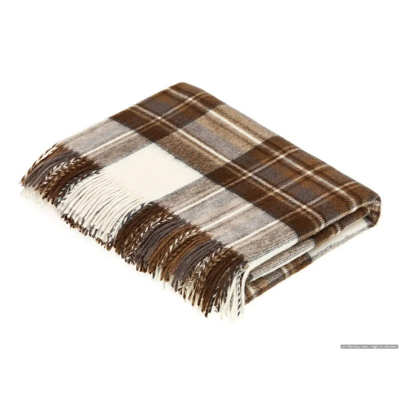 Cotton blankets for breathability and a lightweight feelNatural Dress Stewart - Merino Lambswool Throw Blanket - Made in UK Cotton blankets for breathability and a lightweight feelNatural Dress Stewart - Merino Lambswool Throw Blanket - Made in UK