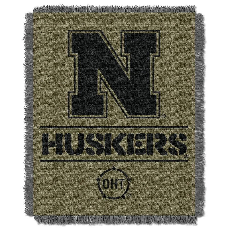 Chenille blankets with a thick and fuzzy textureNCAA Nebraska Huskers OHT Rank Jacquard Throw Blanket Chenille blankets with a thick and fuzzy textureNCAA Nebraska Huskers OHT Rank Jacquard Throw Blanket