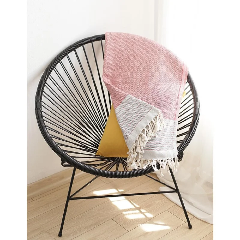 King - size blankets to cover large beds comfortablyRed and White Checked Turkish Towel or Throw Blanket
