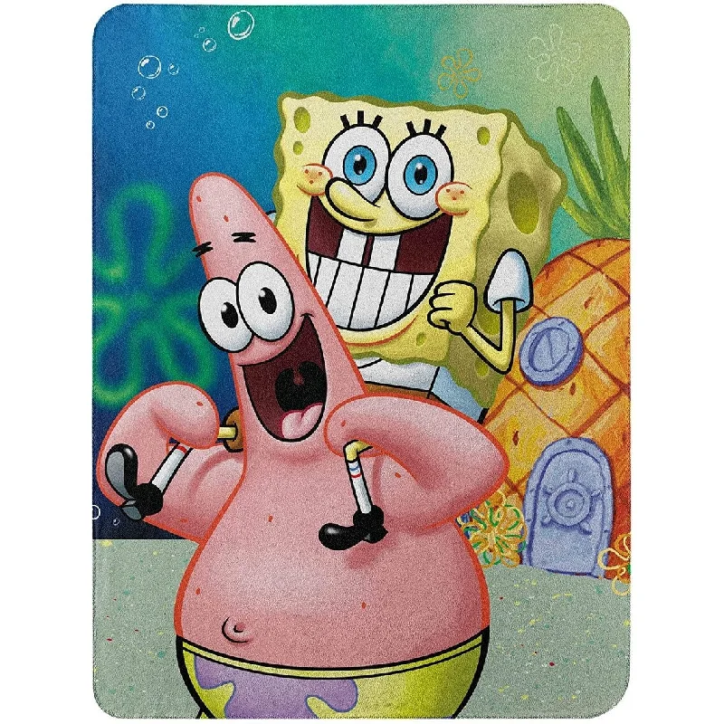 Wool blankets with natural warmth and insulationThe Northwest Company SPONGE BOB HELPING OUT, Blue Wool blankets with natural warmth and insulationThe Northwest Company SPONGE BOB HELPING OUT, Blue