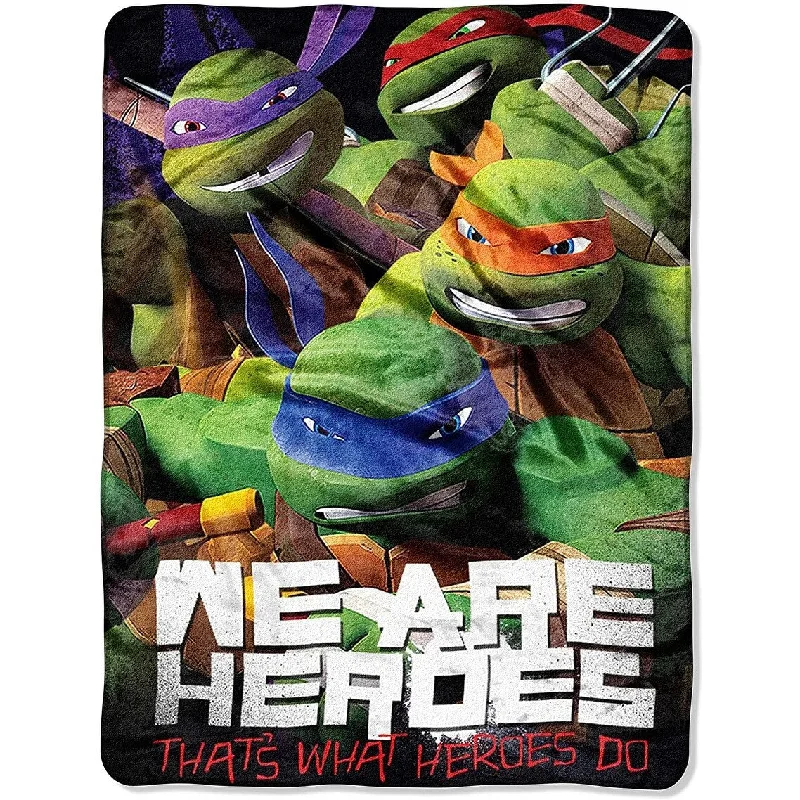 Alpaca wool blankets for a hypoallergenic and warm optionThe Northwest Company TEENAGE MUTANT NINJA TURTLES TOTALLY EPIC, Green Alpaca wool blankets for a hypoallergenic and warm optionThe Northwest Company TEENAGE MUTANT NINJA TURTLES TOTALLY EPIC, Green