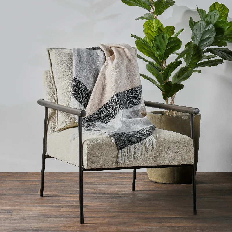 Cashmere blankets for ultimate softness and luxuryVilla by Classic Home Talara 100% Belgian Linen Throw Blanket Cashmere blankets for ultimate softness and luxuryVilla by Classic Home Talara 100% Belgian Linen Throw Blanket