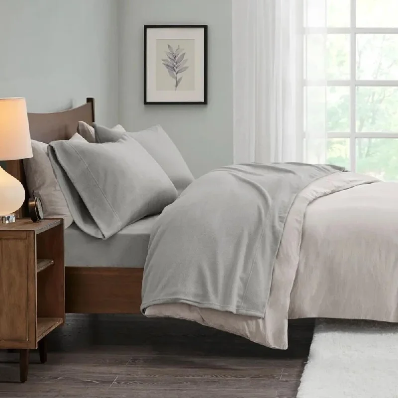 Cotton blankets for breathability and a lightweight feel4pc King Micro Fleece Deep Pocket Printed Sheet Set Grey