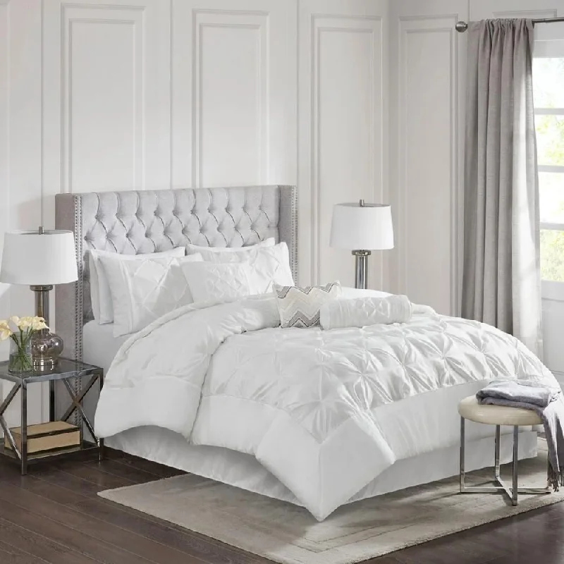 Silk blankets with a smooth and elegant touch7pc California King Embroidery Tufted Comforter Set White Silk blankets with a smooth and elegant touch7pc California King Embroidery Tufted Comforter Set White