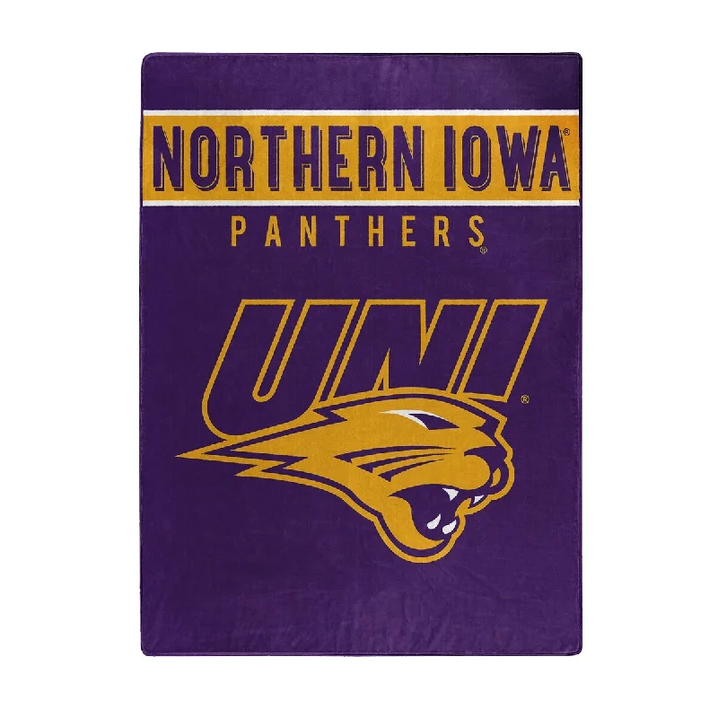 Microfiber blankets that are durable and easy to care forCOL 680 Northern Iowa Basic Raschel Microfiber blankets that are durable and easy to care forCOL 680 Northern Iowa Basic Raschel