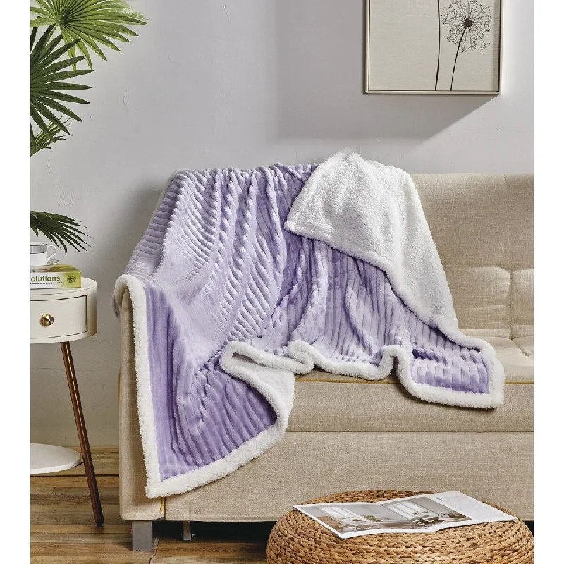 Silk blankets with a smooth and elegant touchCorduroy Sherpa 50x60in Throw Blanket Lilac
