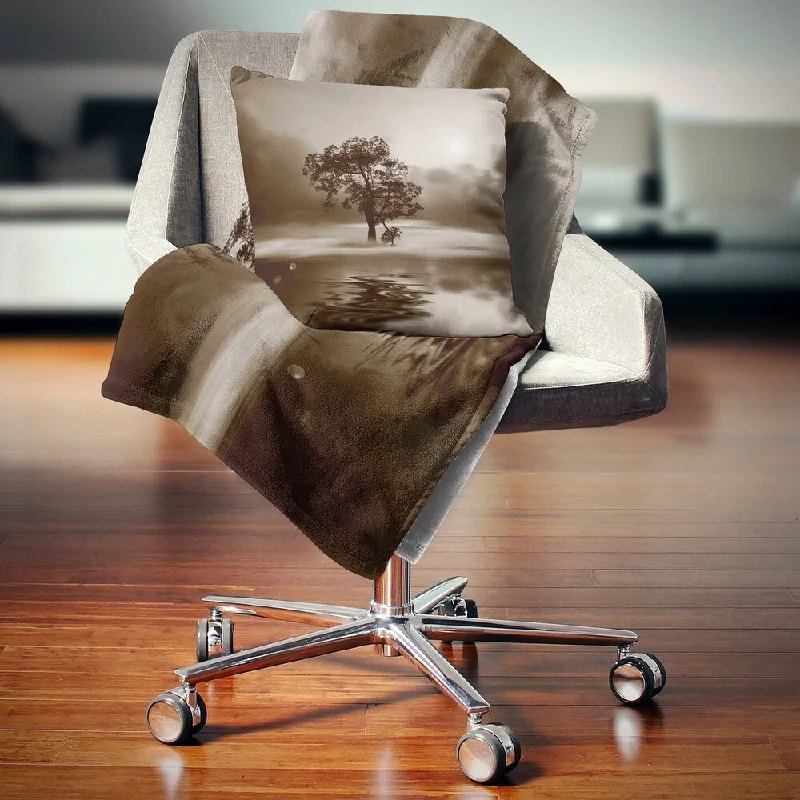 Queen - size blankets for standard - sized bedsDesignart 'Alone Tree on Island in Sepia' Landscape Fleece Throw Blanket
