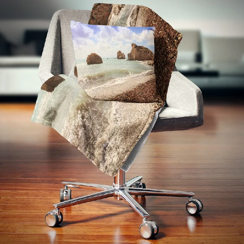 Bamboo fiber blankets with natural antibacterial propertiesDesignart 'Amazing Aphrodite s Rock in Cyprus' Seascape Throw Blanket Bamboo fiber blankets with natural antibacterial propertiesDesignart 'Amazing Aphrodite s Rock in Cyprus' Seascape Throw Blanket