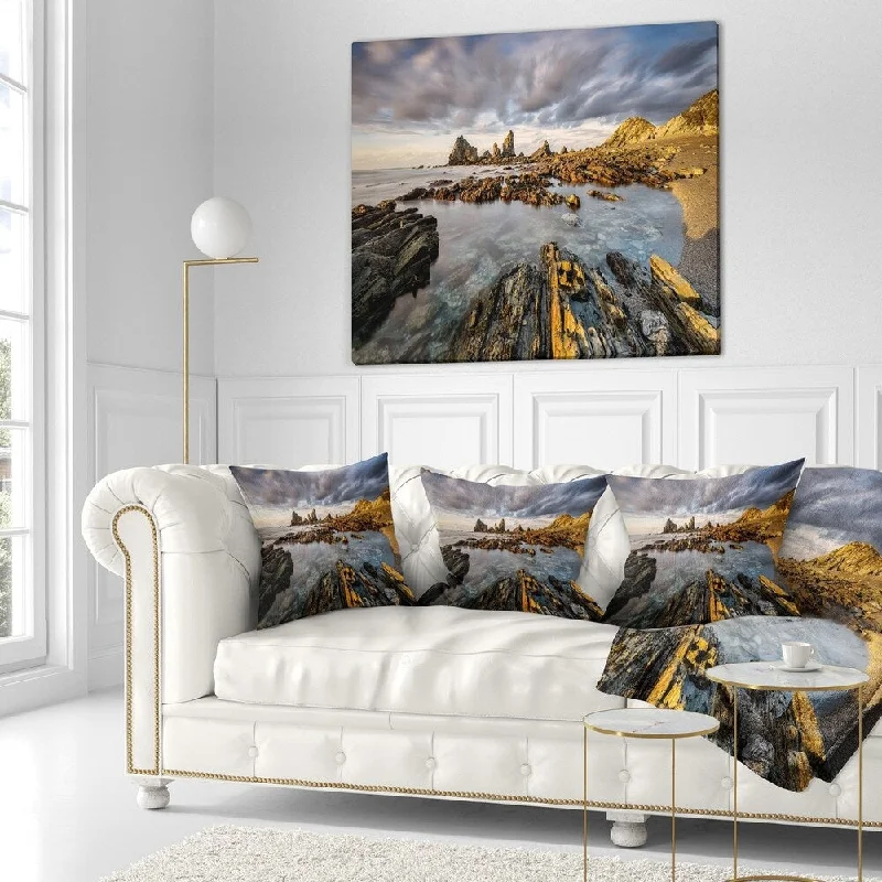 Microfiber blankets that are durable and easy to care forDesignart 'Atlantic Coast in Spain' Seashore Photography Throw Blanket Microfiber blankets that are durable and easy to care forDesignart 'Atlantic Coast in Spain' Seashore Photography Throw Blanket