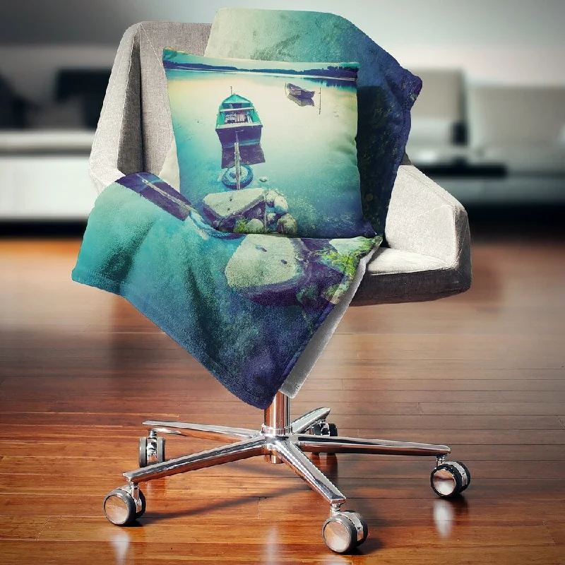 Synthetic fiber blend blankets for a budget - friendly choiceDesignart 'Boats in Vintage Style Lake' Boat Throw Blanket Synthetic fiber blend blankets for a budget - friendly choiceDesignart 'Boats in Vintage Style Lake' Boat Throw Blanket