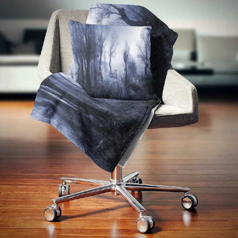 Cotton blankets for breathability and a lightweight feelDesignart 'Creepy Landscape in Sepia Tones' Landscape Fleece Throw Blanket Cotton blankets for breathability and a lightweight feelDesignart 'Creepy Landscape in Sepia Tones' Landscape Fleece Throw Blanket