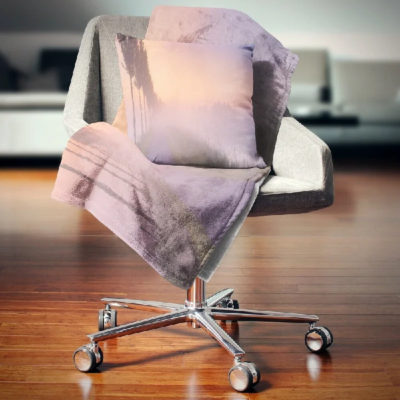 Silk blankets with a smooth and elegant touchDesignart 'Foggy Sunrise in the Netherlands' Landscape Fleece Throw Blanket Silk blankets with a smooth and elegant touchDesignart 'Foggy Sunrise in the Netherlands' Landscape Fleece Throw Blanket