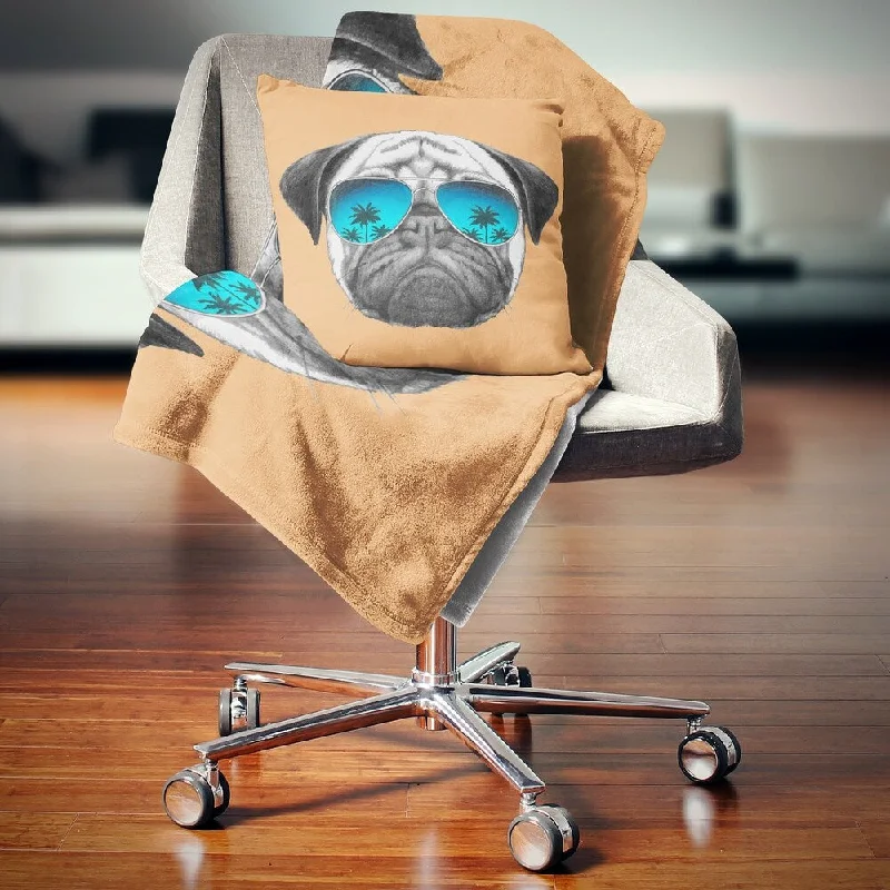 Queen - size blankets for standard - sized bedsDesignart 'Funny Dog with Blue Glasses' Animal Throw Blanket Queen - size blankets for standard - sized bedsDesignart 'Funny Dog with Blue Glasses' Animal Throw Blanket
