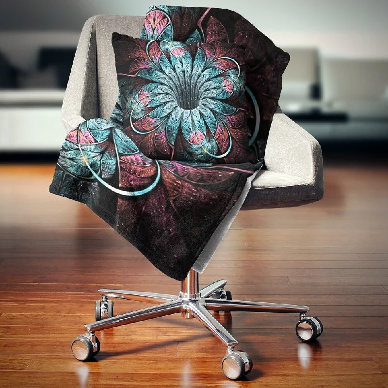 Mohair blankets with a unique sheen and softnessDesignart 'Glittering Dark Fractal Flower Digital Art' Floral Throw Blanket Mohair blankets with a unique sheen and softnessDesignart 'Glittering Dark Fractal Flower Digital Art' Floral Throw Blanket