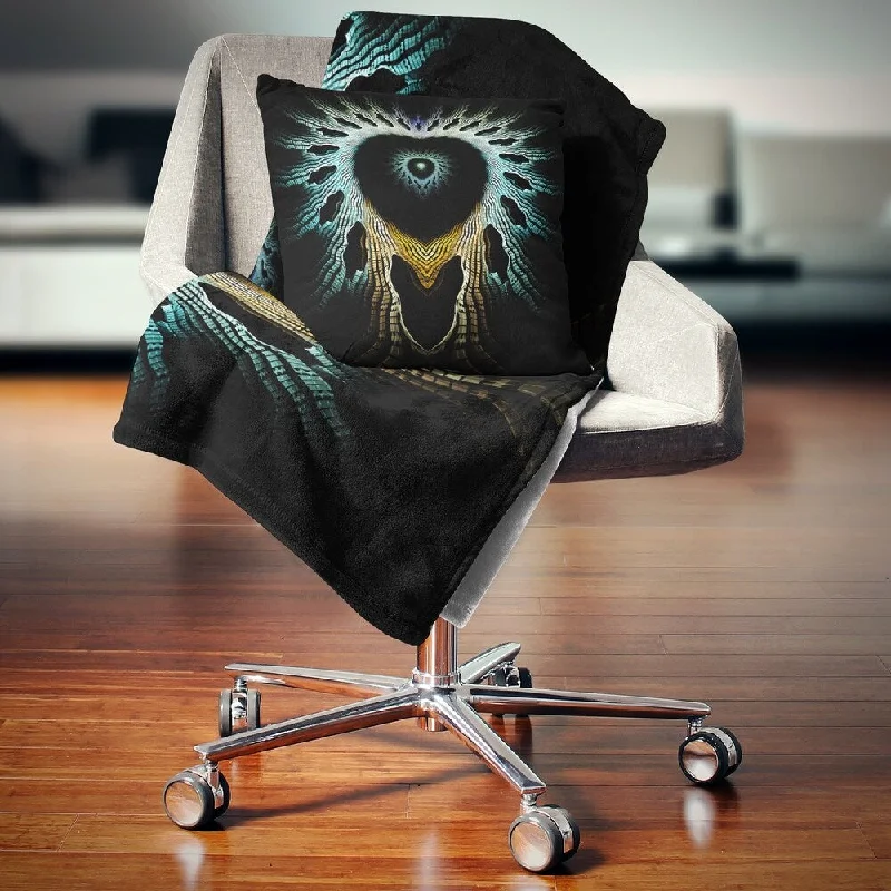Mohair blankets with a unique sheen and softnessDesignart 'Glowing Light Blue Fractal Flower' Abstract Throw Blanket Mohair blankets with a unique sheen and softnessDesignart 'Glowing Light Blue Fractal Flower' Abstract Throw Blanket