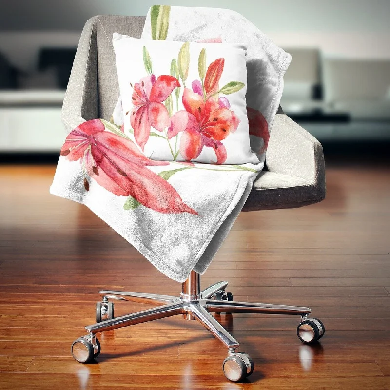 Fleece blankets for a cozy and plush textureDesignart 'Lily Flowers Illustration' Floral Throw Blanket
