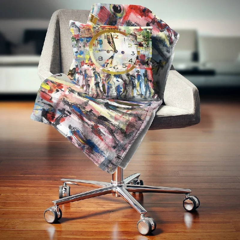 Cashmere blankets for ultimate softness and luxuryDesignart 'People and Time Acrylic Watercolor' Abstract Throw Blanket
