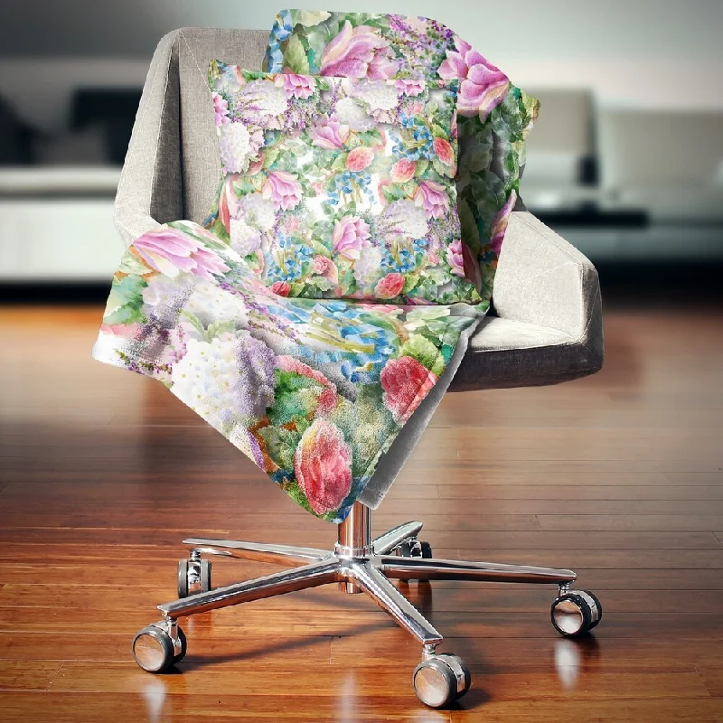 Mohair blankets with a unique sheen and softnessDesignart 'Pink Flower Pattern on White' Floral Throw Blanket Mohair blankets with a unique sheen and softnessDesignart 'Pink Flower Pattern on White' Floral Throw Blanket