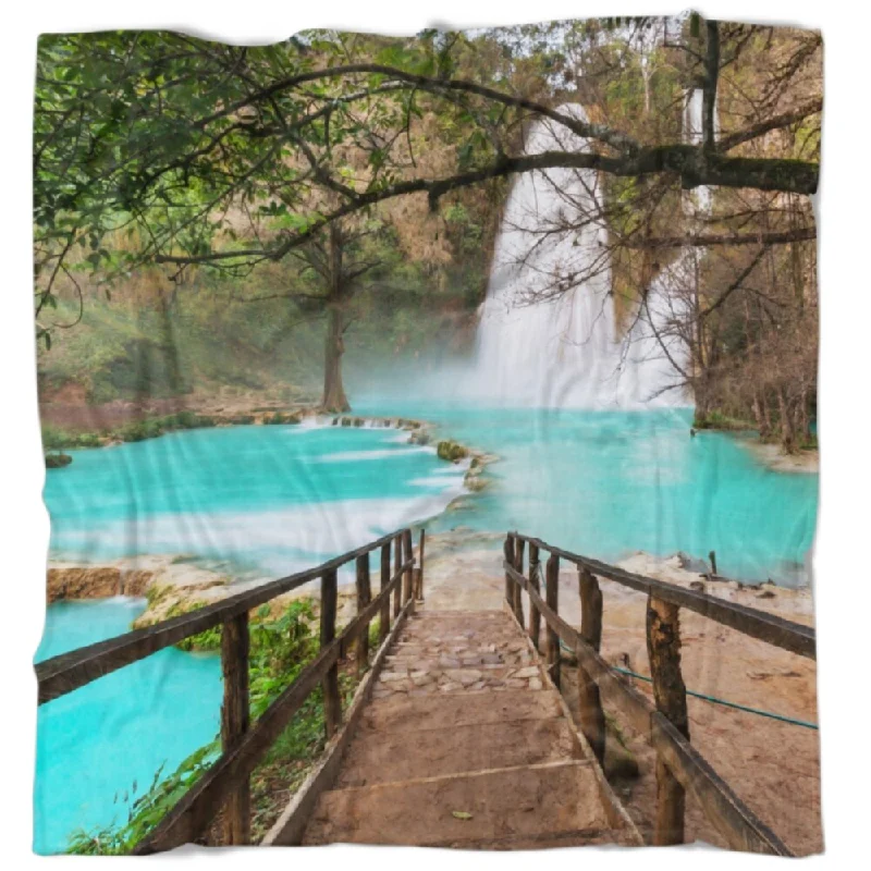 Wool blankets with natural warmth and insulationDesignart 'Stairway into Beautiful Waterfall' Landscape Fleece Throw Blanket Wool blankets with natural warmth and insulationDesignart 'Stairway into Beautiful Waterfall' Landscape Fleece Throw Blanket