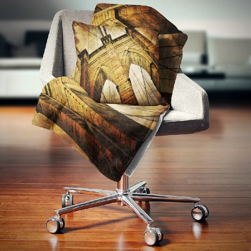 Linen blankets with a rustic and textured lookDesignart 'Vintage Brooklyn Bridge' Contemporary Throw Blanket Linen blankets with a rustic and textured lookDesignart 'Vintage Brooklyn Bridge' Contemporary Throw Blanket
